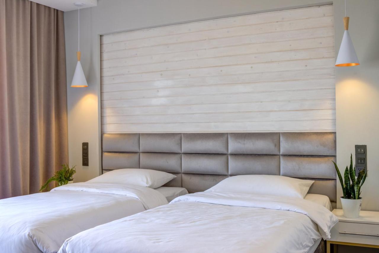 Olimp Hotel Bosteri Buitenkant foto