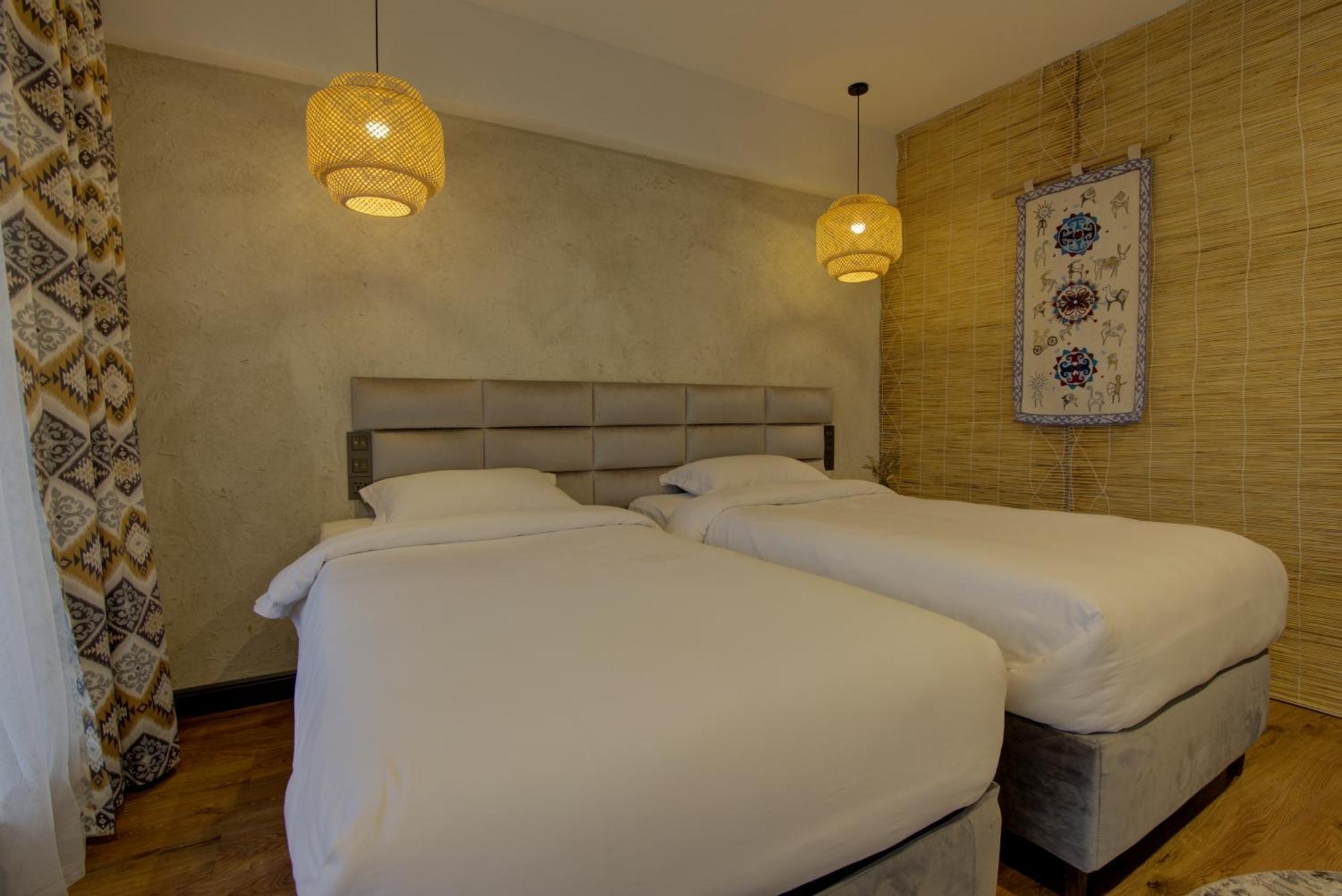 Olimp Hotel Bosteri Buitenkant foto